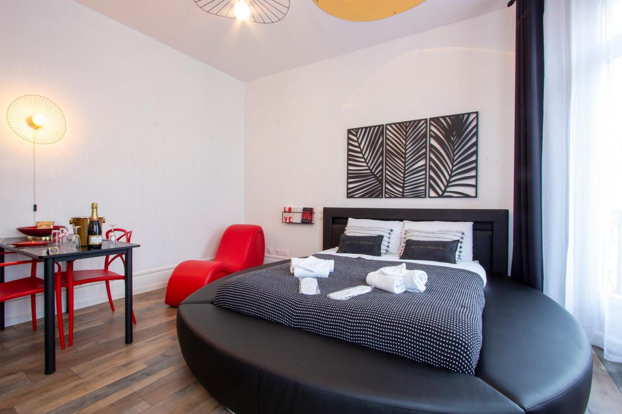 L'Hyper Centre - Netflix & Wifi - Literie Haut De Gamme - Check-In 24H24 - Goodmarning Châlons-en-Champagne Exteriér fotografie